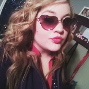 Meet your Posher, Donah